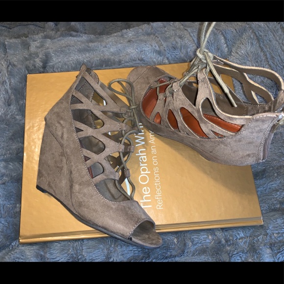 MIA Open Toe Wedge - Picture 3 of 6